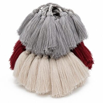 Decorative fashion tassels for clothing design, curtain decoration, handbags, and craft projects